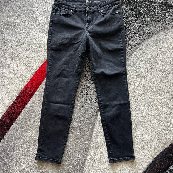 Assorted Mall Brand Jeans Assorted Sizes Bundle - Picture 8 of 11